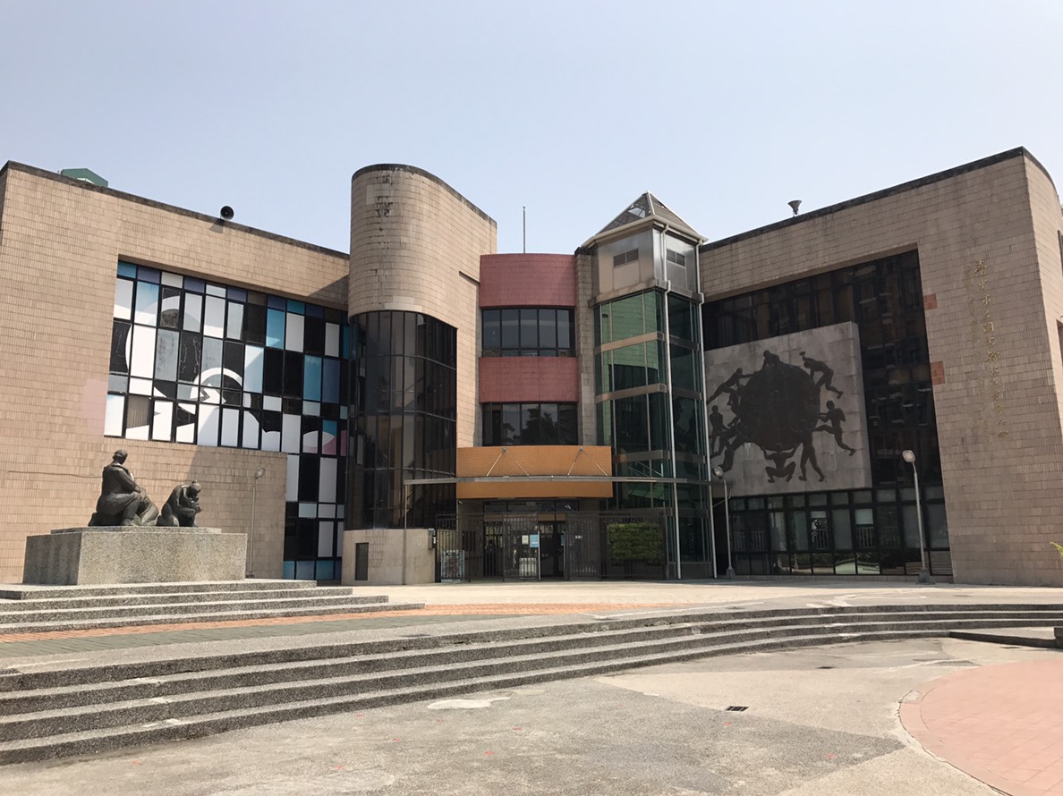 北屯四張犁分館門口