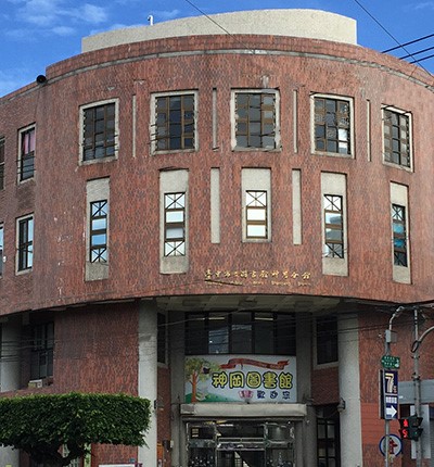 臺中市立圖書館東區分館外觀照片