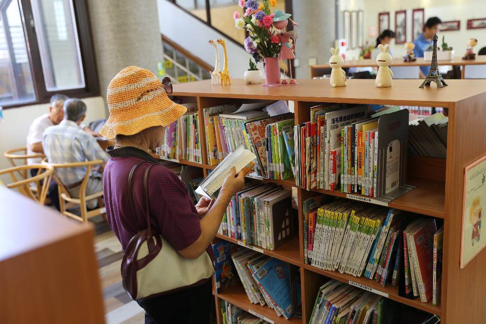 圖書館提供多元閱讀活動供民眾參與