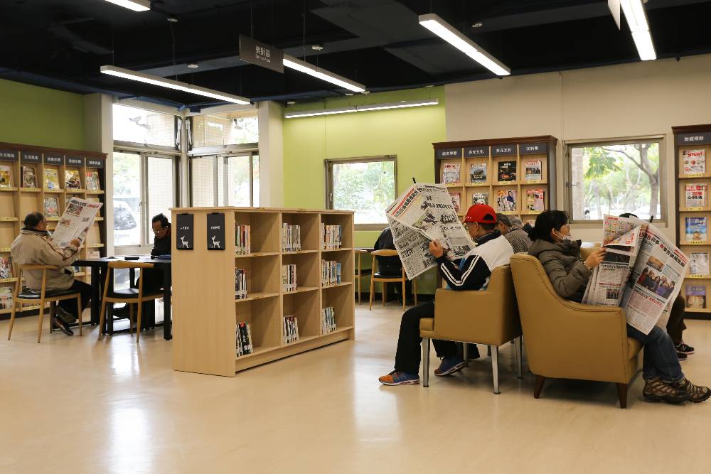 圖書館提供寬敞舒適的閱覽空間