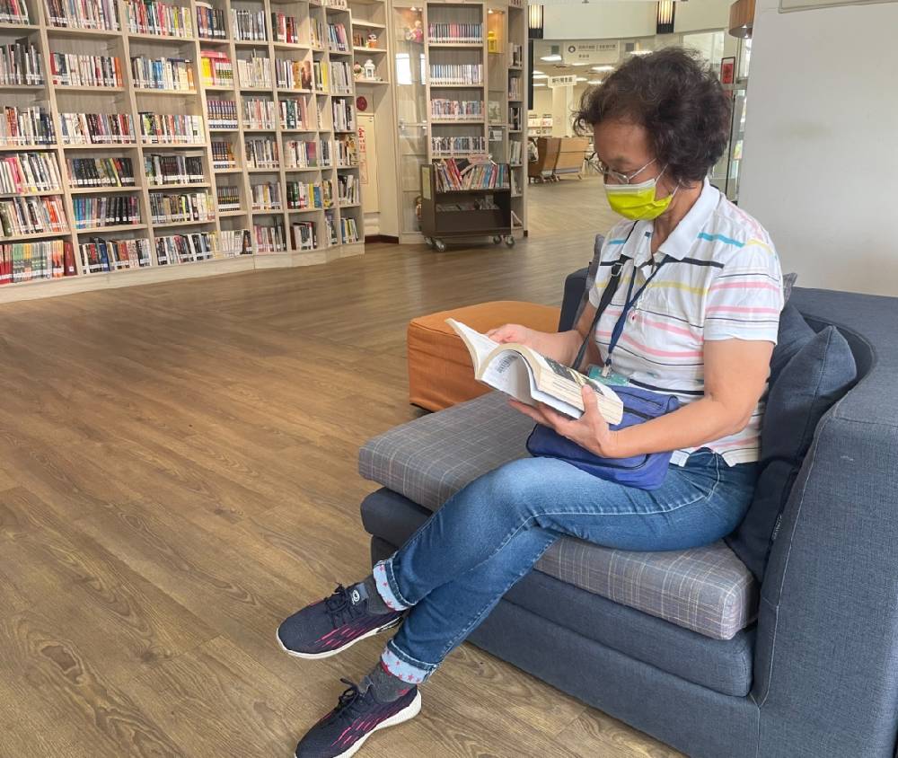 歡迎來圖書館享受樂讀樂趣