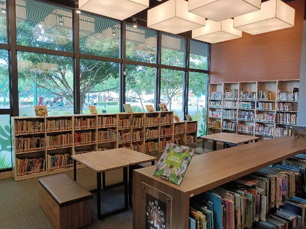 歡迎民眾來探索圖書館的空間與特色館藏