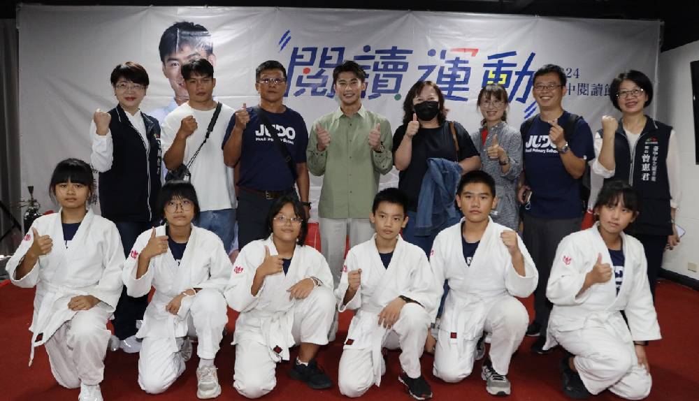 臺中閱讀節啟動記者會大合照